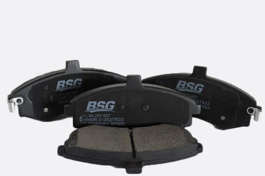 Колодки тормозные HYUNDAI Elantra, Matrix без АБС передние (4шт.) BSG