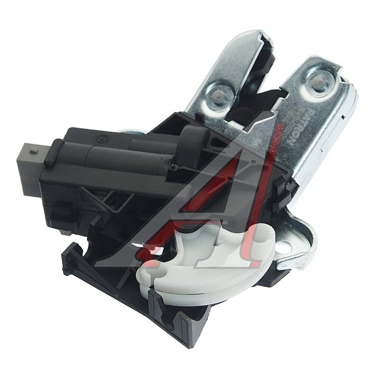 Замок крышки багажника VW Passat (06-15) AUDI A4 (05-15), A6 (05-11) SEAT Exeo (09-14) PATRON