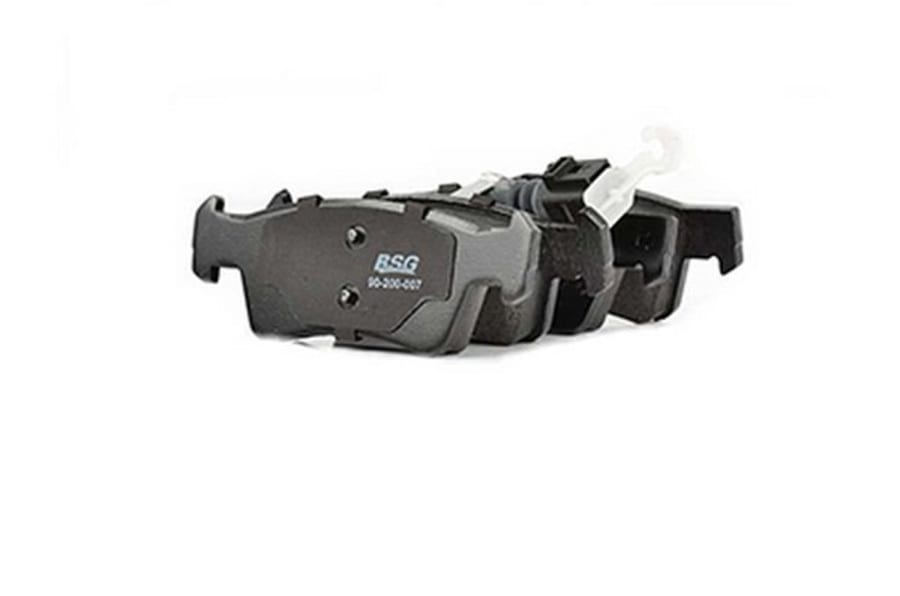 Колодки тормозные VW Golf (-02), Polo (-01), Passat (-97) передние (4шт.) BSG