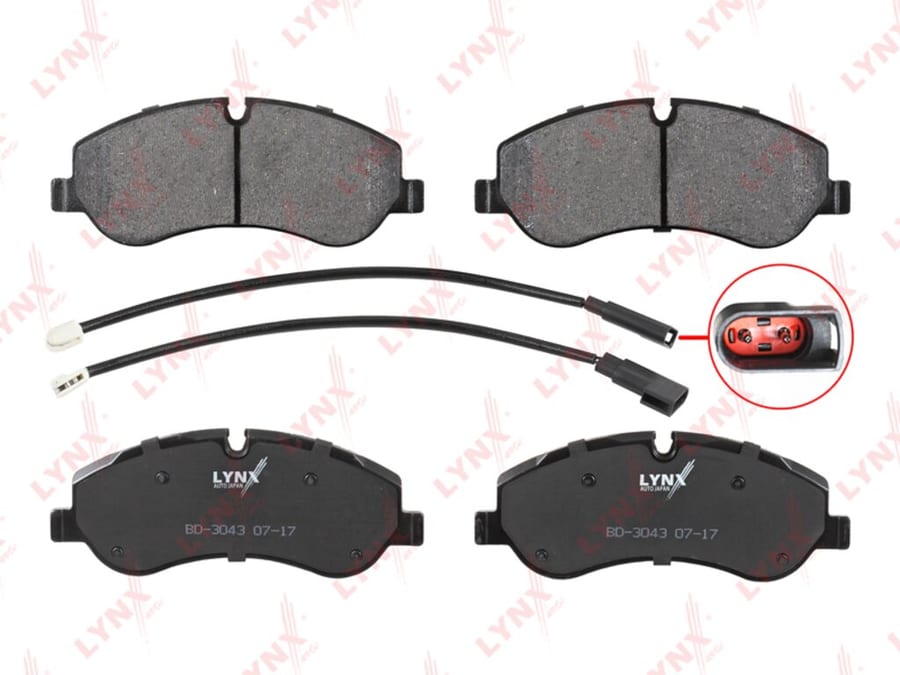 Колодки тормозные FORD Transit (14-) передние (4шт.) LYNX