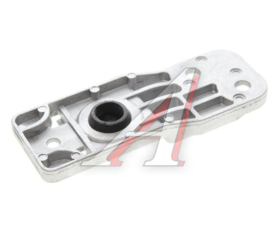 Кронштейн OPEL Zafira C (12-), Astra J (10-) радиатора нижний NSP