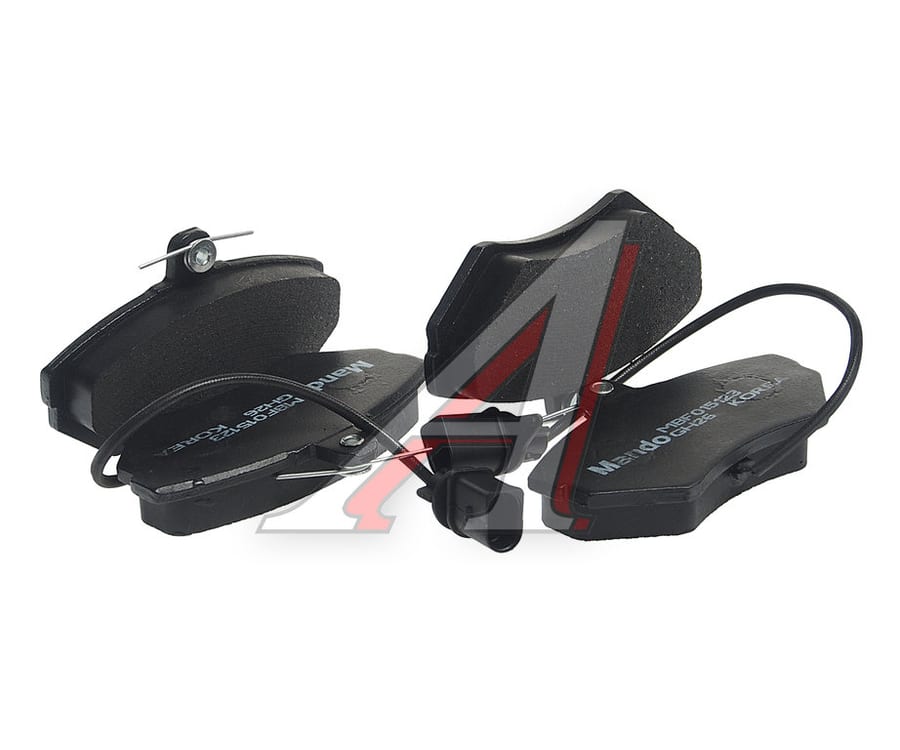 Колодки тормозные VW Golf 3, Caddy (95-04), Polo (95-01) передние (4шт.) MANDO