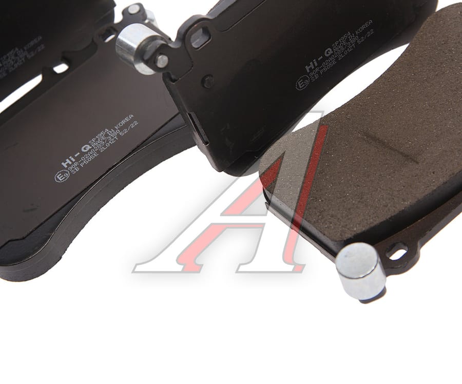 Колодки тормозные MERCEDES E (W212) передние (4шт.) SANGSIN